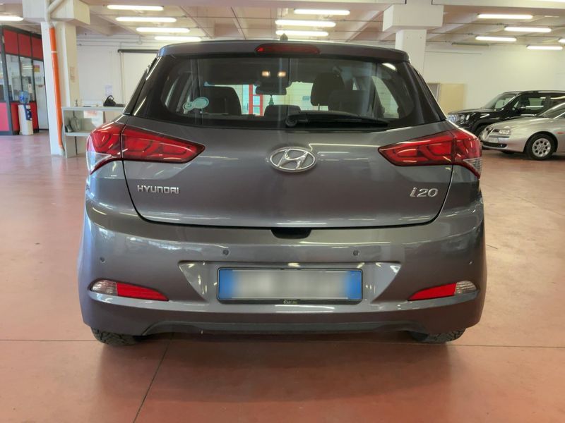 Hyundai i20 1.1 CRDi Comfort 2016 – снимка 7