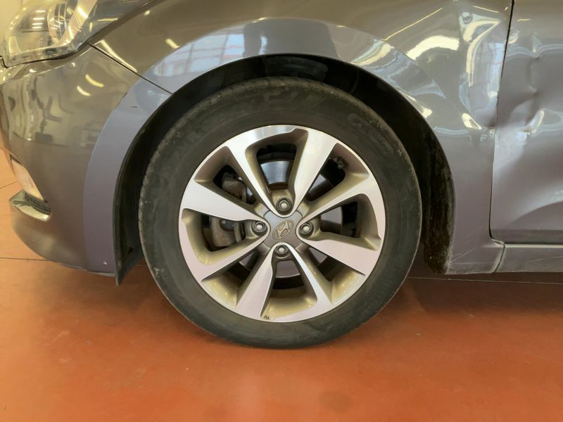 Hyundai i20 1.1 CRDi Comfort 2016 – снимка 3