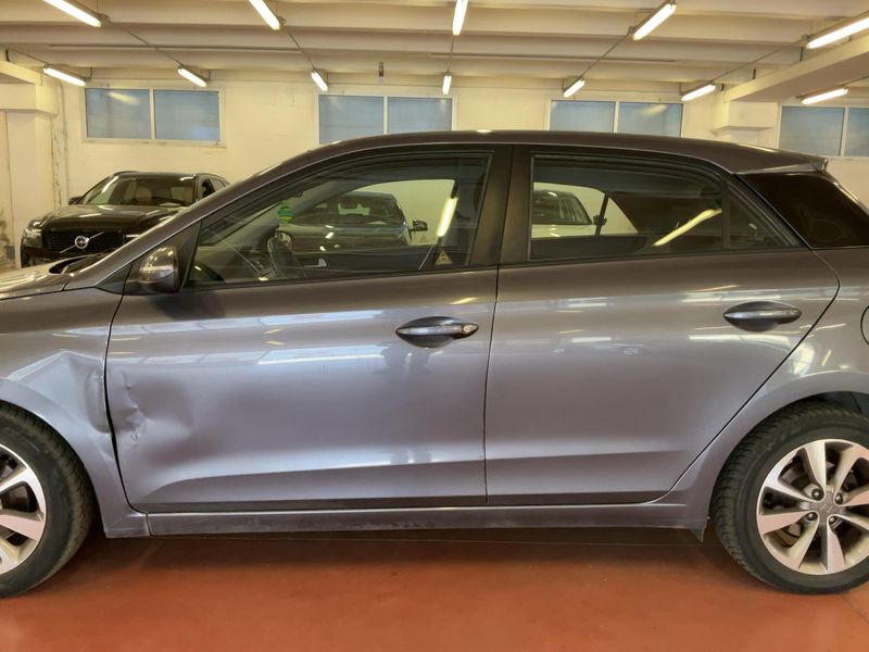 Hyundai i20 1.1 CRDi Comfort 2016 – снимка 4