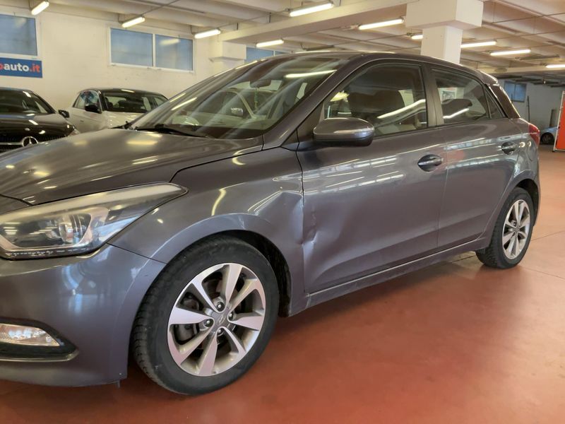 Hyundai i20 1.1 CRDi Comfort 2016 – снимка 2