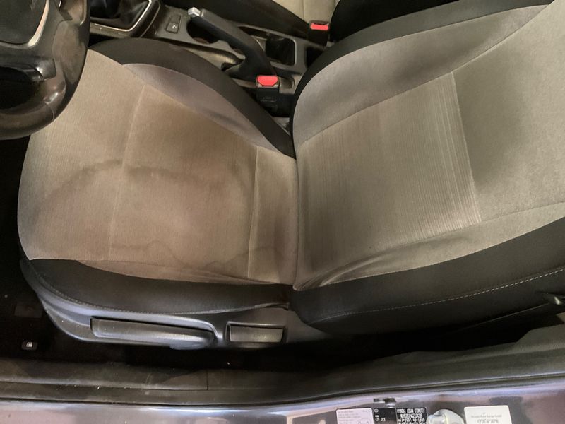 Hyundai i20 1.1 CRDi Comfort 2016 – снимка 22