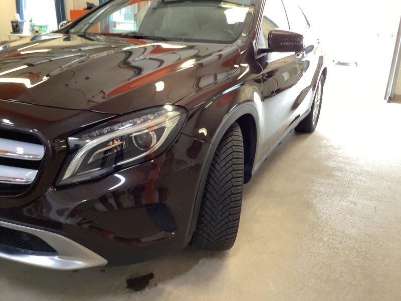 Mercedes-Benz GLA-Klasse GLA 250 4Matic Urban 2014 – снимка 2