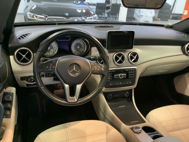 Mercedes-Benz GLA-Klasse GLA 250 4Matic Urban 2014 – снимка 17