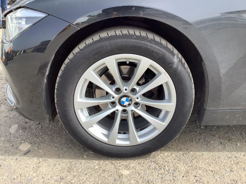 BMW 3er 318d Advantage 2018 – снимка 3