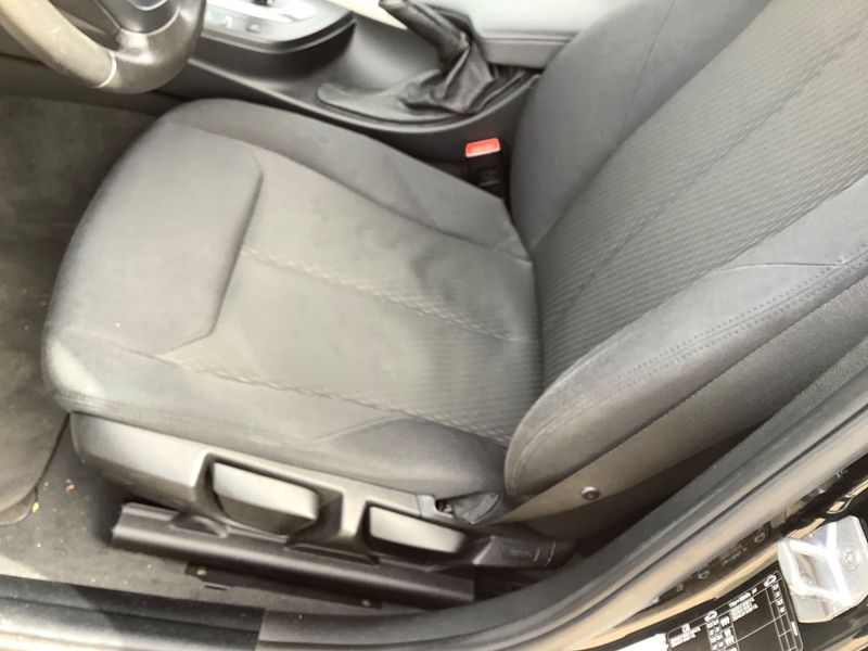 BMW 3er 318d Advantage 2018 – снимка 23