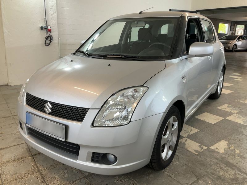 Suzuki Swift 1.5 Comfort 2006 – снимка 1