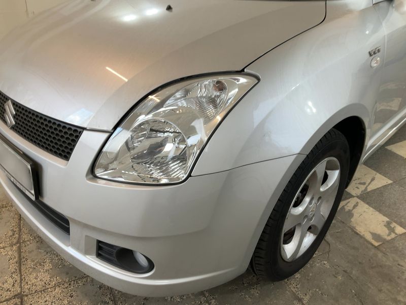 Suzuki Swift 1.5 Comfort 2006 – снимка 2