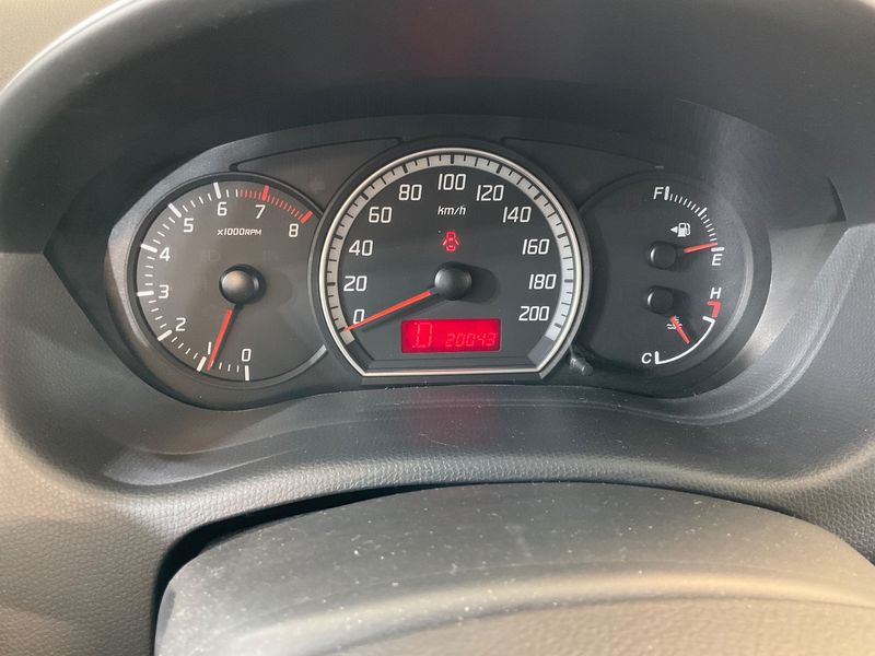 Suzuki Swift 1.5 Comfort 2006 – снимка 18