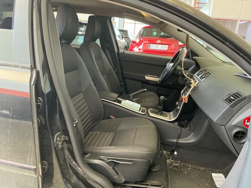 Volvo V50 2.0 D Momentum 2007 – снимка 3