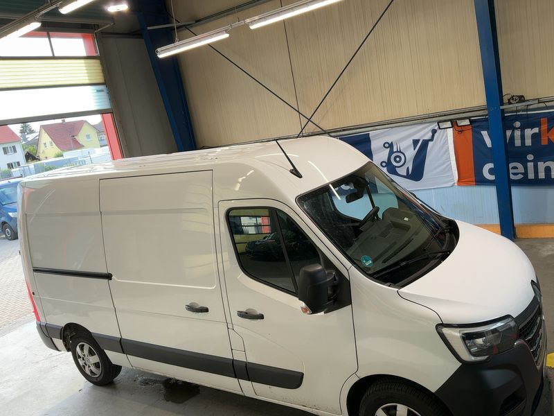 Renault Master 2.3 dCi Energy L2H2 HKa 3,5 Komfort 2024 – снимка 13