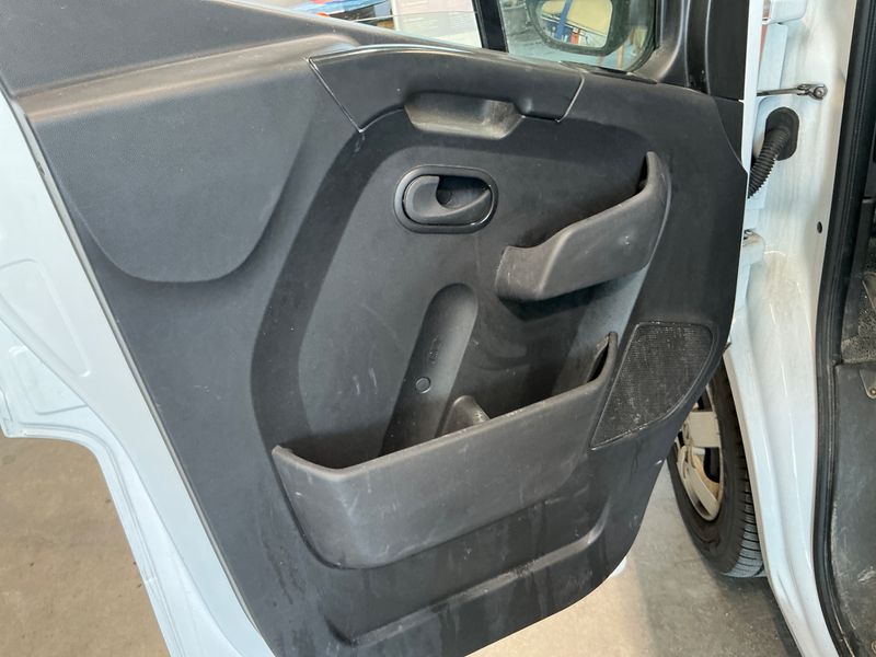 Renault Master 2.3 dCi Energy L2H2 HKa 3,5 Komfort 2024 – снимка 34