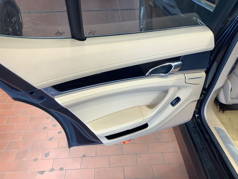 Porsche Panamera S 2010 – снимка 43