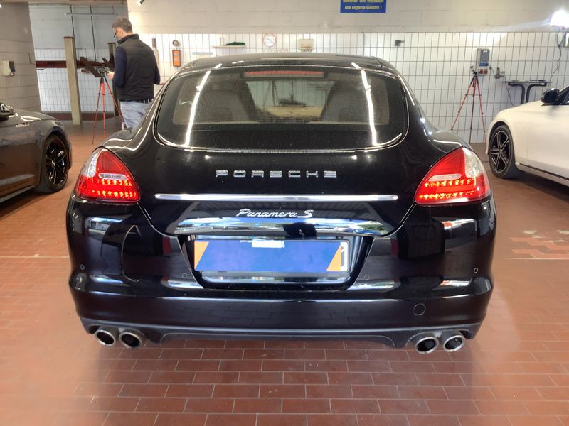 Porsche Panamera S 2010 – снимка 7