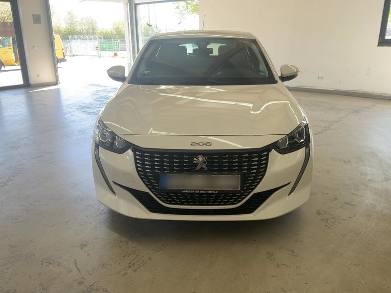 Peugeot 208 1.2 PureTech Active Pack 2021 – снимка 14