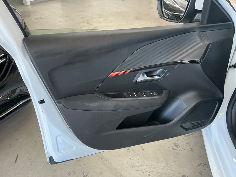 Peugeot 208 1.2 PureTech Active Pack 2021 – снимка 28