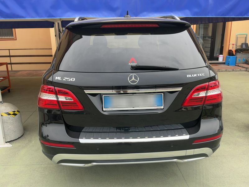 Mercedes-Benz GLE-Klasse GLE 250 d 4Matic Executive 2015 – снимка 7