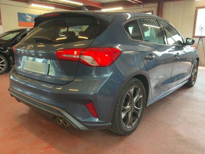 Ford Focus 1.5 EcoBoost ST-Line 2020 – снимка 8