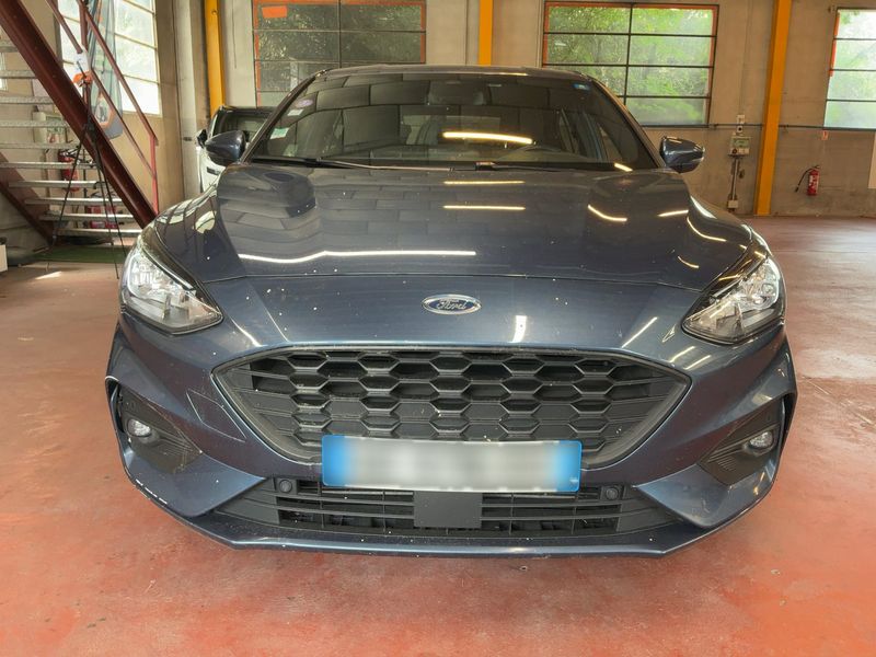 Ford Focus 1.5 EcoBoost ST-Line 2020 – снимка 14