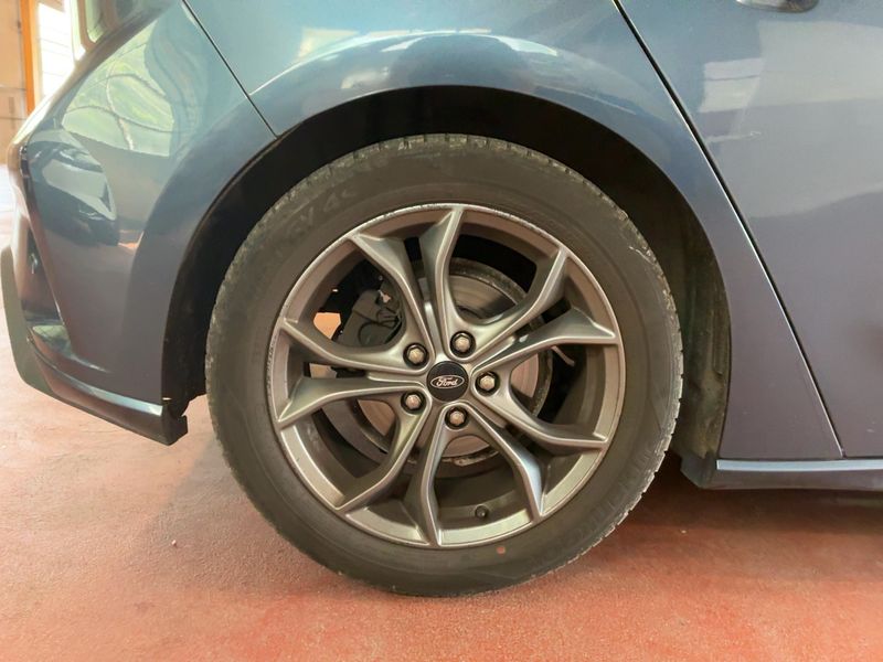 Ford Focus 1.5 EcoBoost ST-Line 2020 – снимка 9