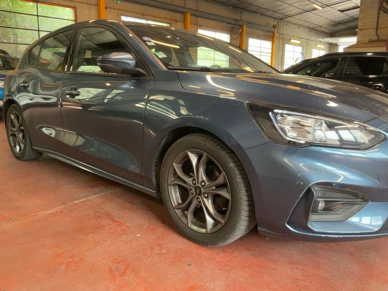 Ford Focus 1.5 EcoBoost ST-Line 2020 – снимка 12