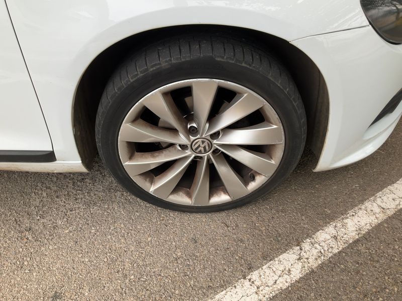 Volkswagen Scirocco 2.0 TDI 2010 – снимка 11