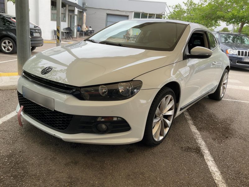 Volkswagen Scirocco 2.0 TDI 2010 – снимка 1