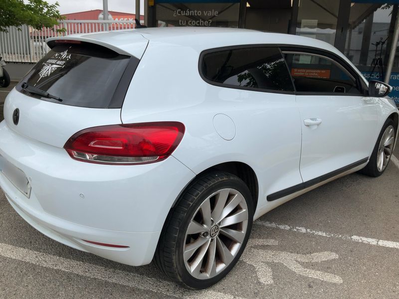 Volkswagen Scirocco 2.0 TDI 2010 – снимка 8