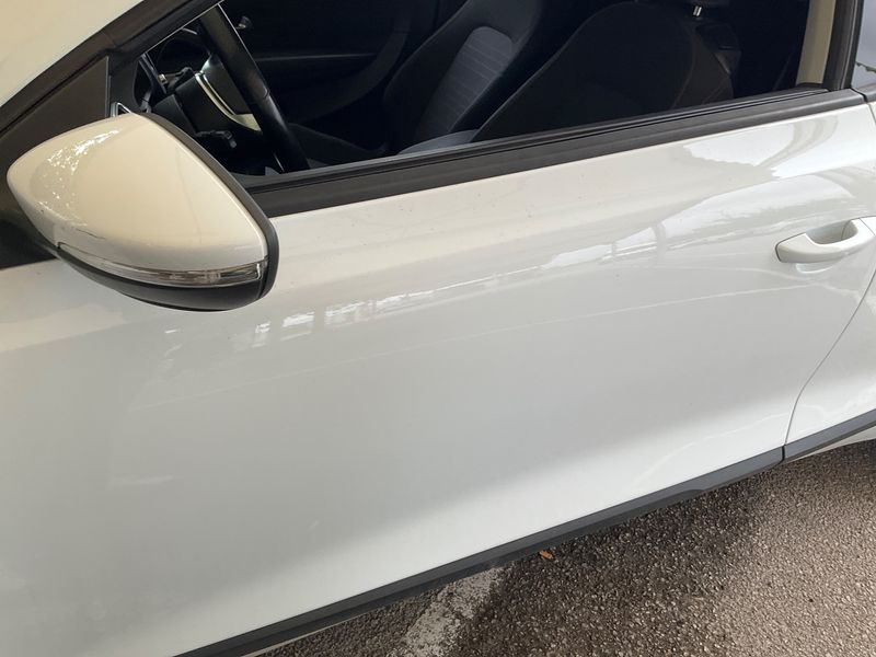 Volkswagen Scirocco 2.0 TDI 2010 – снимка 35