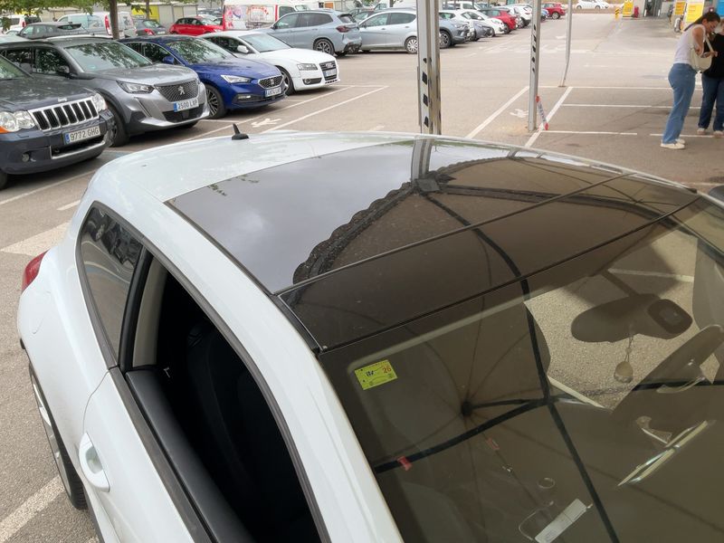 Volkswagen Scirocco 2.0 TDI 2010 – снимка 13