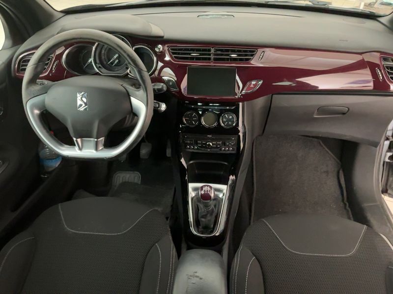 Citroen DS3 1.6 HDi SoChic 2011 – снимка 17