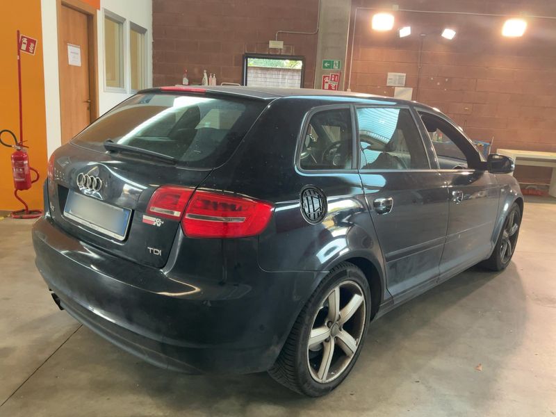 Audi A3 Sportback 2.0 TDI Ambition 2010 – снимка 8
