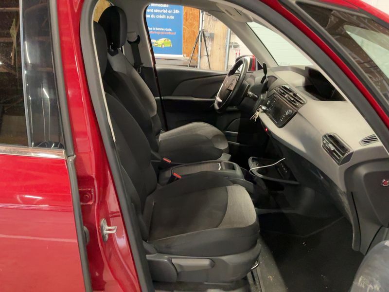 Citroen C4 Spacetourer 1.6 Blue-HDi Feel 2018 – снимка 16