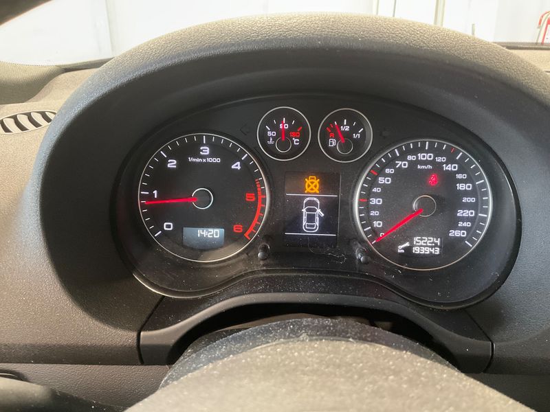 Audi A3 Sportback 2.0 TDI quattro Ambition 2009 – снимка 18