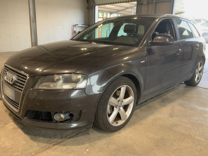 Audi A3 Sportback 2.0 TDI quattro Ambition 2009 – снимка 1