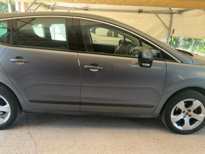 Peugeot 3008 1.6 HDi Business 2011 – снимка 10