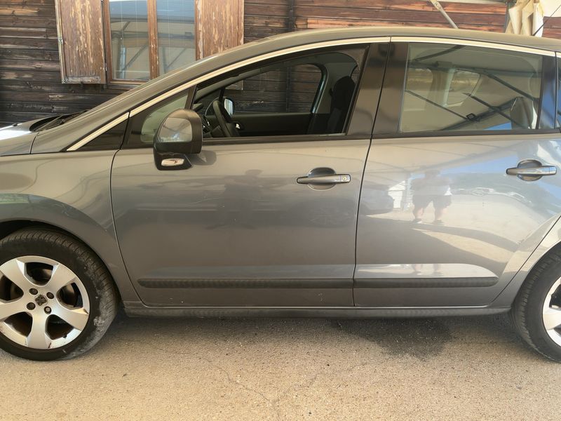 Peugeot 3008 1.6 HDi Business 2011 – снимка 4