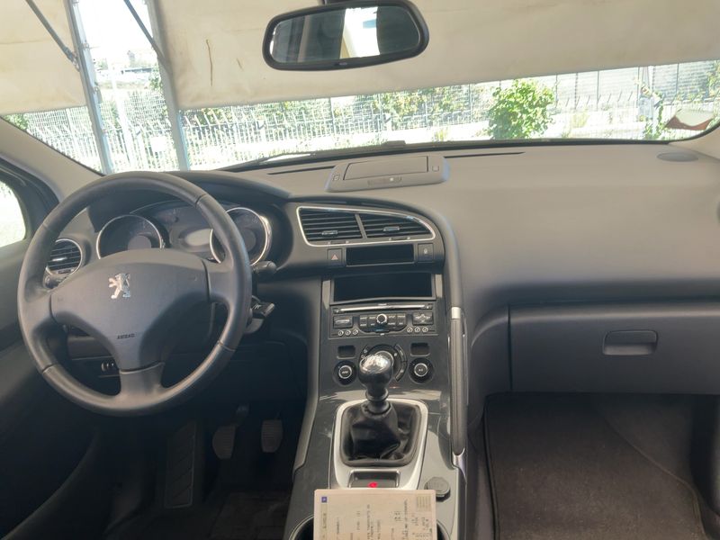 Peugeot 3008 1.6 HDi Business 2011 – снимка 17