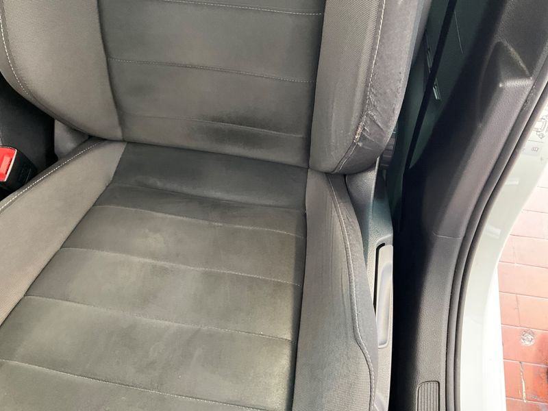 Volkswagen Golf VII 2.0 TDI Highline BlueMotion Tech 2018 – снимка 23