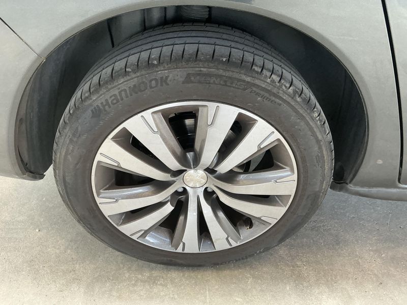 Peugeot 3008 1.6 Blue-HDi Allure 2016 – снимка 11
