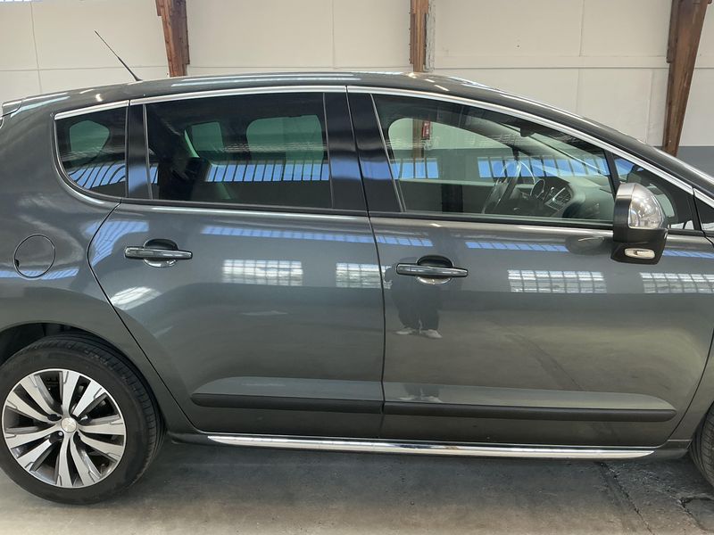 Peugeot 3008 1.6 Blue-HDi Allure 2016 – снимка 10