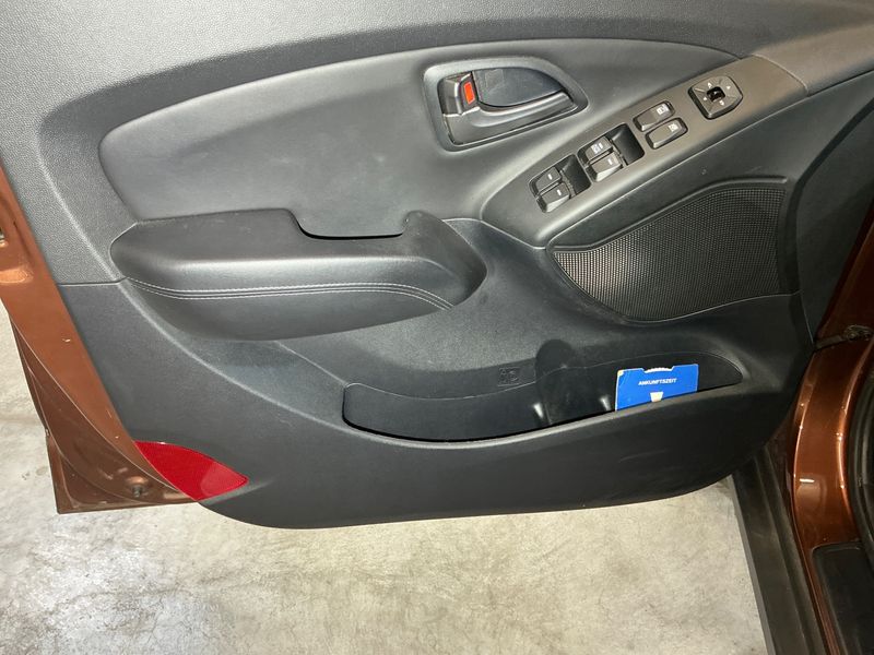Hyundai ix35 1.7 CRDi Comfort 2WD 2015 – снимка 28