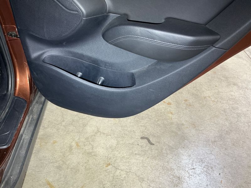 Hyundai ix35 1.7 CRDi Comfort 2WD 2015 – снимка 27