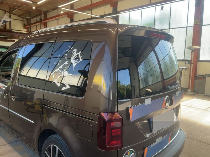 Volkswagen Caddy 2.0 TDI Highline BlueMotion Tech 2016 – снимка 6