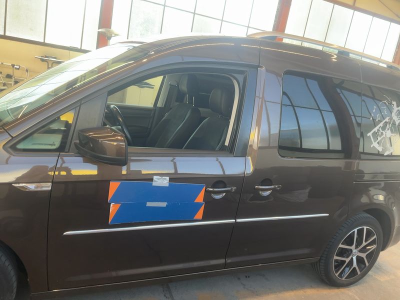 Volkswagen Caddy 2.0 TDI Highline BlueMotion Tech 2016 – снимка 4