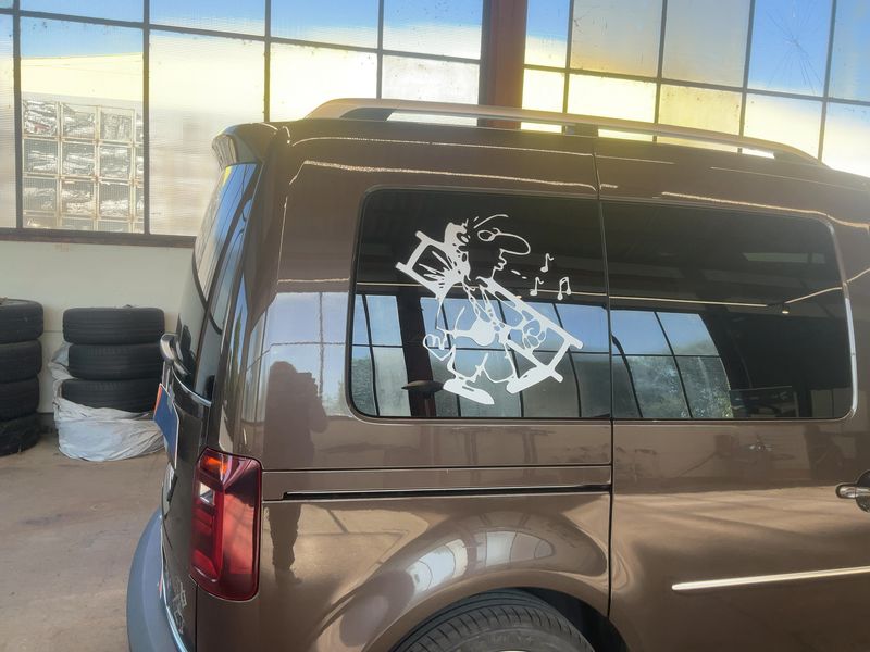 Volkswagen Caddy 2.0 TDI Highline BlueMotion Tech 2016 – снимка 8