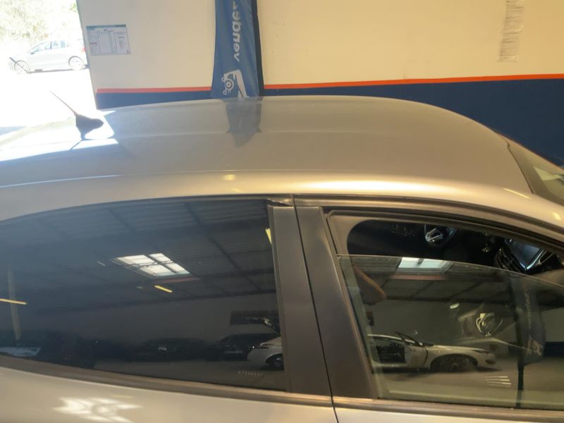 Peugeot 208 1.5 Blue-HDi Signature 2019 – снимка 13