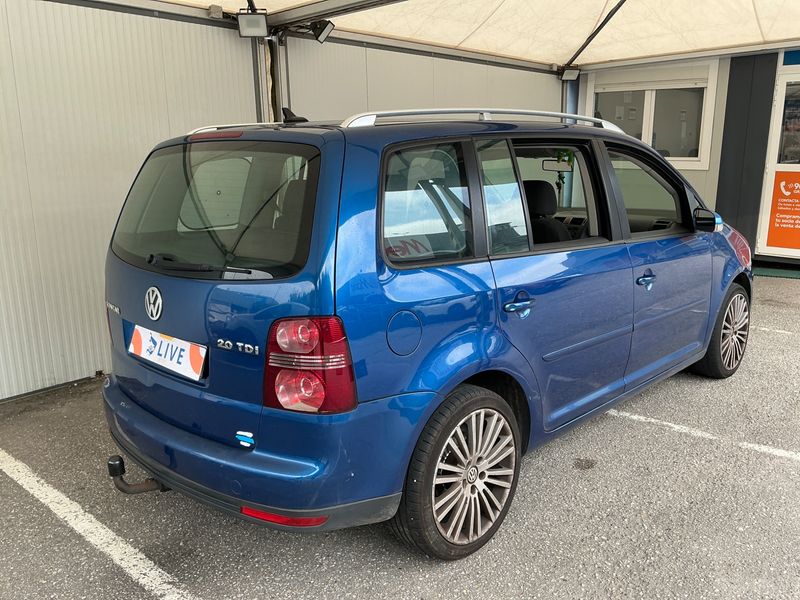 Volkswagen Touran 2.0 TDI Trendline 2007 – снимка 2