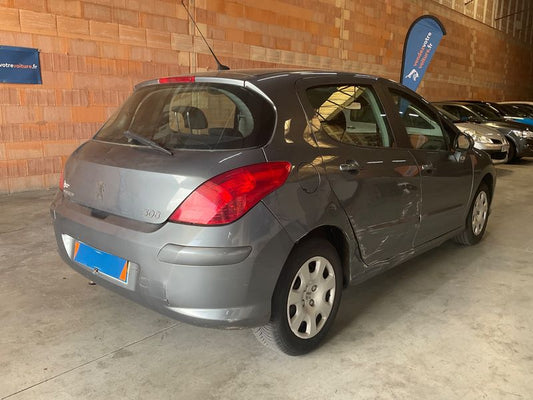 Peugeot 308 1.6 HDi Premium 2008 – снимка 2