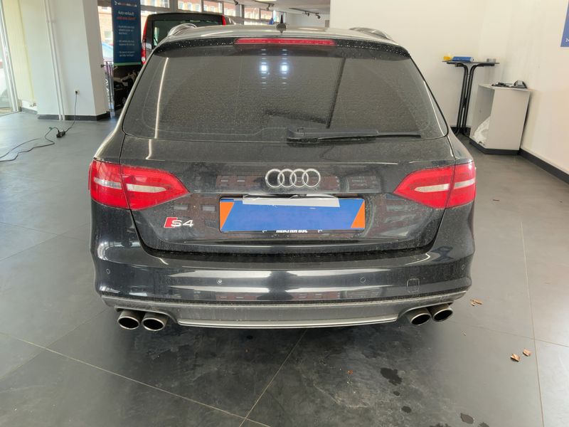 Audi S4 3.0 V6 TFSI quattro 2012 – снимка 7