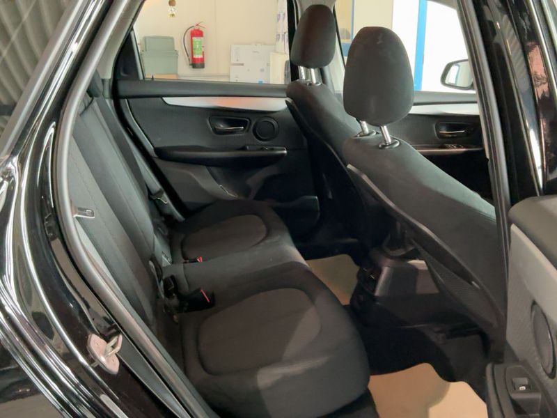BMW 2er 218i Active Tourer Advantage 2015 – снимка 19